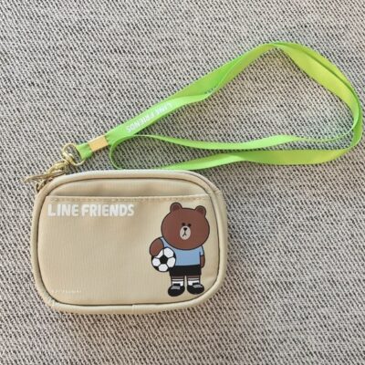 Line friends soccer team Brown bear card holder