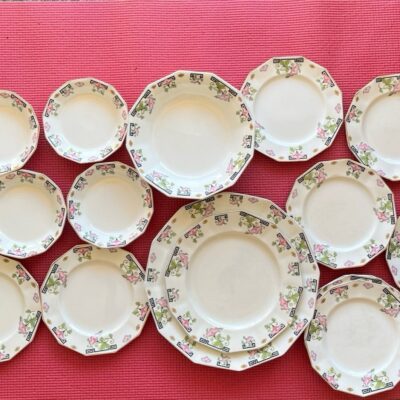 32 PIECES RARE ANTIQUE JOHNSON BROS ENGLAND PINK MORNING GLORY FLORAL ART DECO