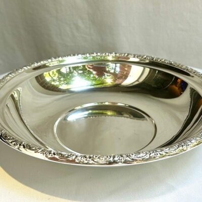 Elegant 9 7/8″ International Sterling Marked-Prelude Repousse Rim Vegetable bowl