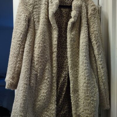 Kenneth Cole Faux Fur teddy Coat