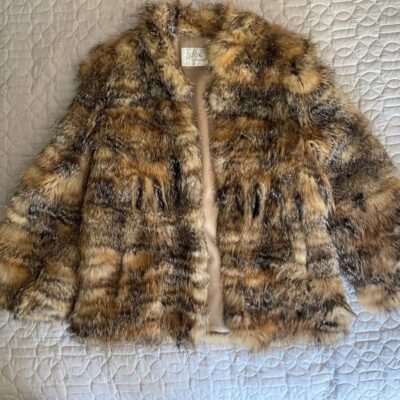 Vintage Fur Coat woman’s size small