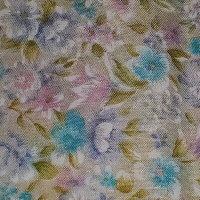 Vintage cotton quilting floral fabric