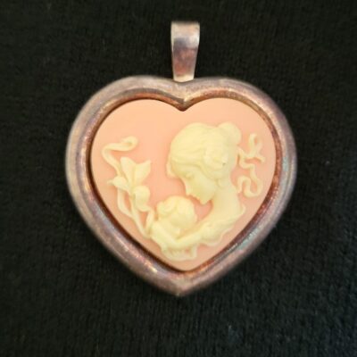 Sterling Silver Cameo Heart Brooch Pendant