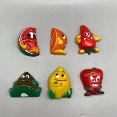 Vintage Refrigerator Magnets Plastic Fruit Anthropomorphic Lot Of 6 Fridge Kiwi