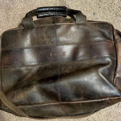 Komalc,19 messenger bag distressed, brown leather handles and strap