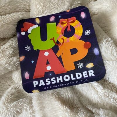 Universal Orlando Annual Passholder Holiday 2023 magnet