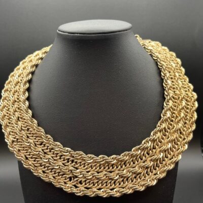 Beautiful Vintage Gold Tone Bib Necklace #101