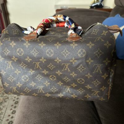 AUTHENTIC Louis Vuitton vintage speedy 30