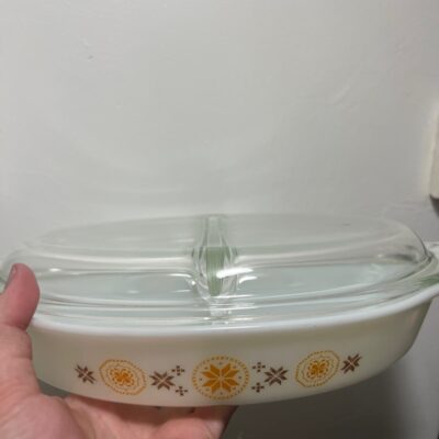 pyrex town and country divided casserole dish