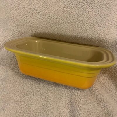 LE CREUSET CASSEROLE DISH BAKING STONEWEAR