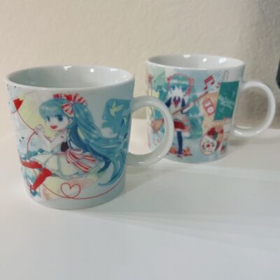 Vocaloid Hatsune Miku mugs / tea cups