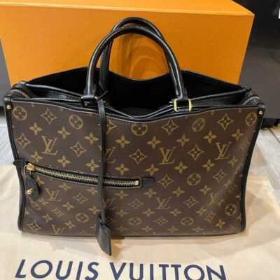 Louis Vuitton Monogram Noir Popincourt Mm