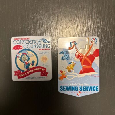 Disney Parks Magnets (2)