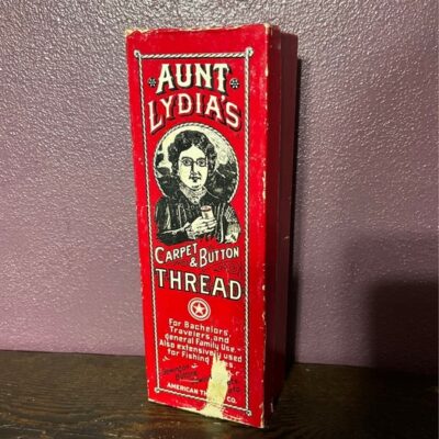 Vintage Aunt Lydia’s Carpet & Button Tread Box With 9 Spools