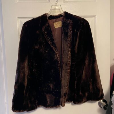 Vintage brown valco fur cape