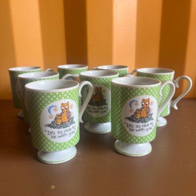 Vintage mug set