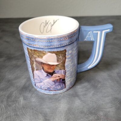 **RARE** CRACKER BARREL EXCLUSIVE Alan Jackson COFFEE MUG Blue 16 OZ