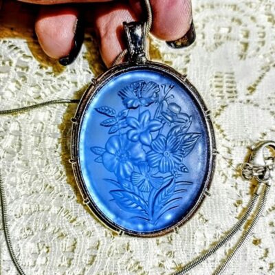 Garden Cameo Pendant on .925 silver chain