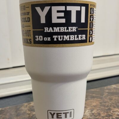 Yeti Rambler 30oz Tumbler