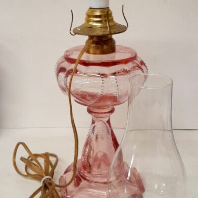 Vintage Findley Pink Beaded Heart Electric Oil Lamp