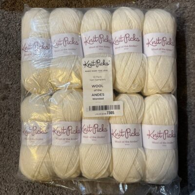 wool yarn lot- 10 pack 110yds/50g each White