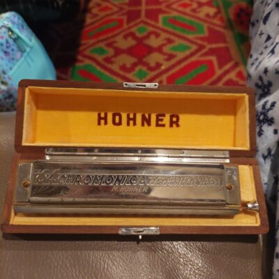 Harmonica Hohner 64 Chromonica Key of C 4 Octaves+Hard Case – Professional Model