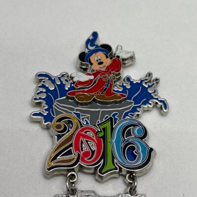 Walt Disney World 2016 Sorcerer Mickey Dangle Magnet