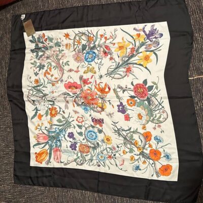 GUCCI floral snake print scarf