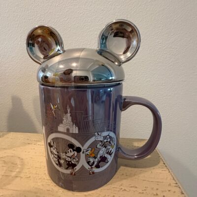 Disneyland PARIS 100 Anniversary Mickey & Friends Castle Mug Ear Lid NEW