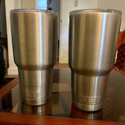 Yeti Rambler 30 oz Stainless Steel Vacuum Insulated Tumbler-Silver  Lot Of 2