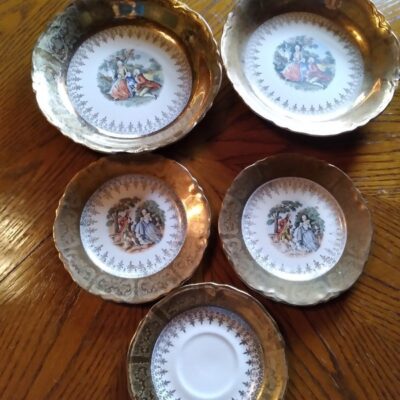 Homer laughlin Colonial Georgian 22k gold trim set