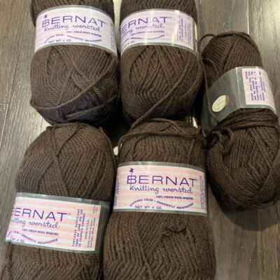 Bernat worsted 100% wool yarn LOT of 4+ skeins