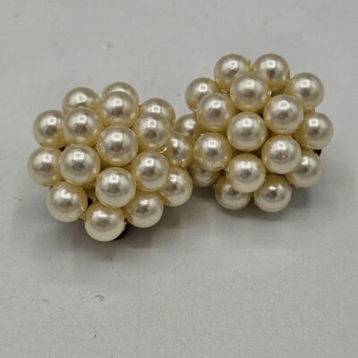 Vintage Clip-on Faux Pearl Cluster Earrings