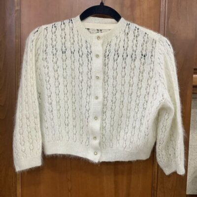 Beautiful vintage soft bolero sweater rhinestone buttons