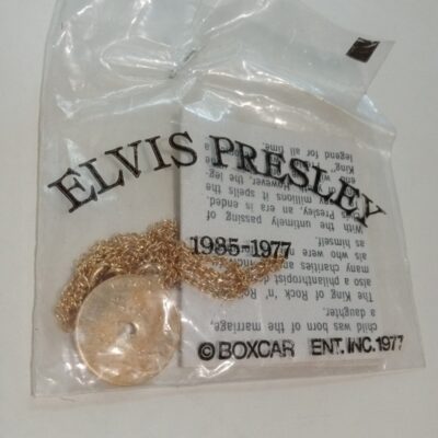 Elvis Presley Vintage in concert gold record 16″ necklace 1977